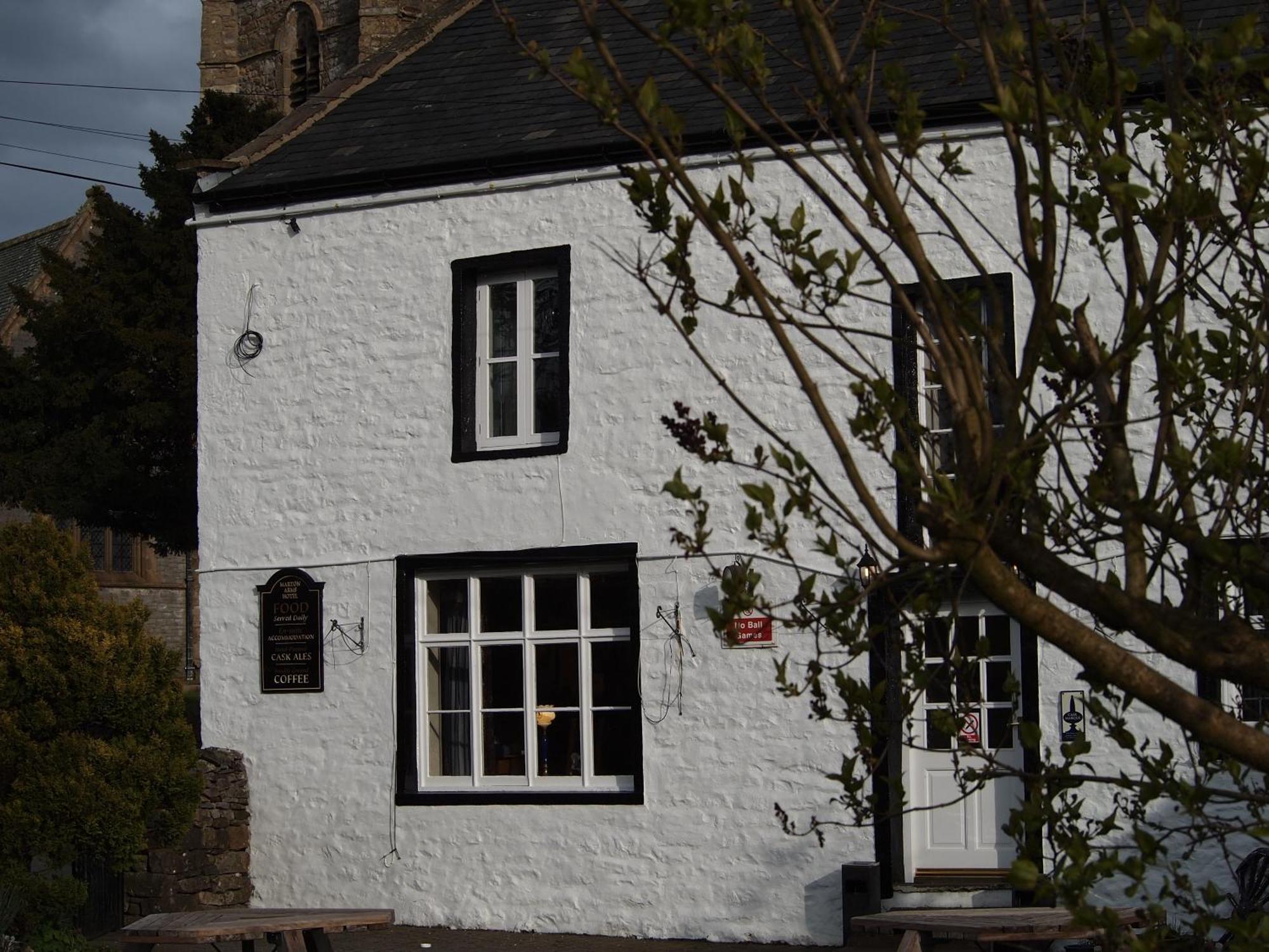 Hotel The Marton Arms Ingleton  Zewnętrze zdjęcie